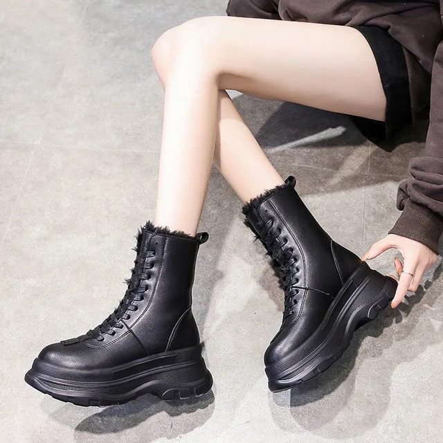 Pofulove czarne brązowe buty zimowe damskie na platformie - płaskie obcasy - skórzane - botki Goth - Wianko - 14