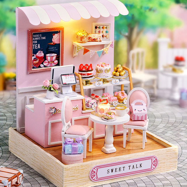 Drewniane miniaturowe domki dla lalek - zestaw mebli i teatr zabawka na urodziny dzieci - Wianko - 10