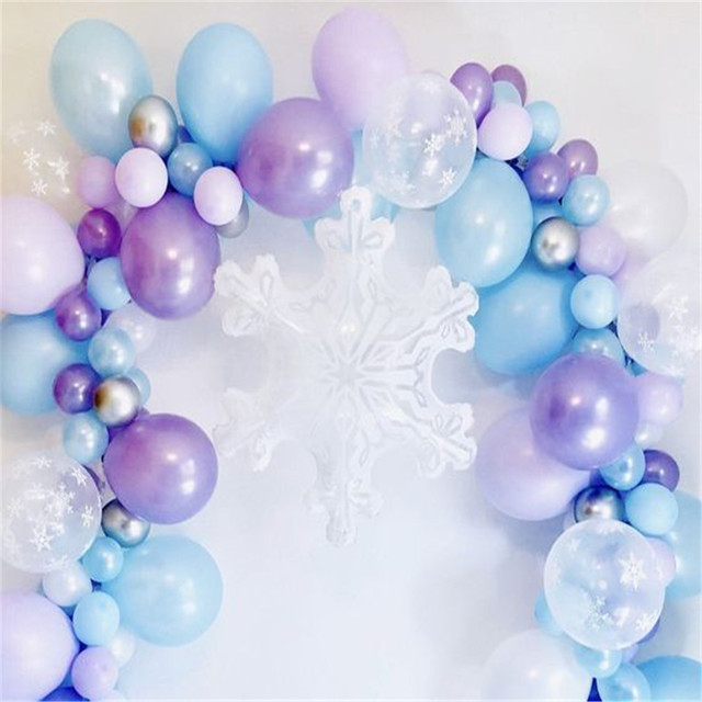 Zestaw 45 niebieskich, fioletowych i srebrnych lateksowych balonów do dekoracji: garland łuk dziecięcy w motyw płatka śniegu, idealny na urodziny, Boże Narodzenie, zimę, w domu, w centrum handlowym, jako tło na stronie - Wianko - 3