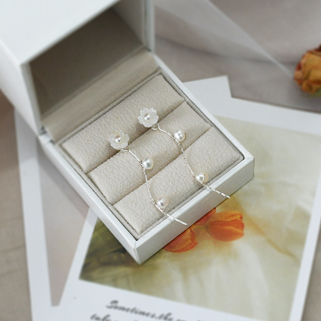Długie kolczyki wiszące ASHIQI z naturalnymi perłami słodkowodnymi i elementami kwiatowymi ze srebra pr. 925 dla dziewczynek - Wianko - 2