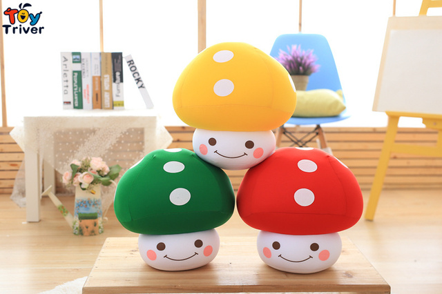 Mushroom Pluszowa zabawka dla dzieci w stylu Kawaii - dekoracyjna poduszka w kształcie czerwonego grzybka - Wianko - 2