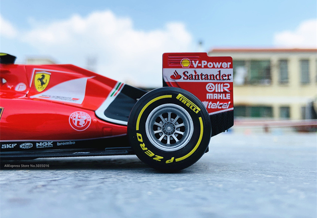 Model samochodu Bburago 1:24 Ferrari SF15-T F1 2015 - dekoracyjna kolekcjonerska symulacja formuły jeden - Wianko - 18