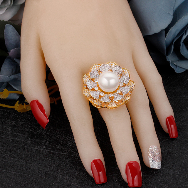 Pierścionek dla kobiet Bride Talk - luksusowe, kwiatowe perły z cyrkoniami Indian Dubai - Wianko - 1
