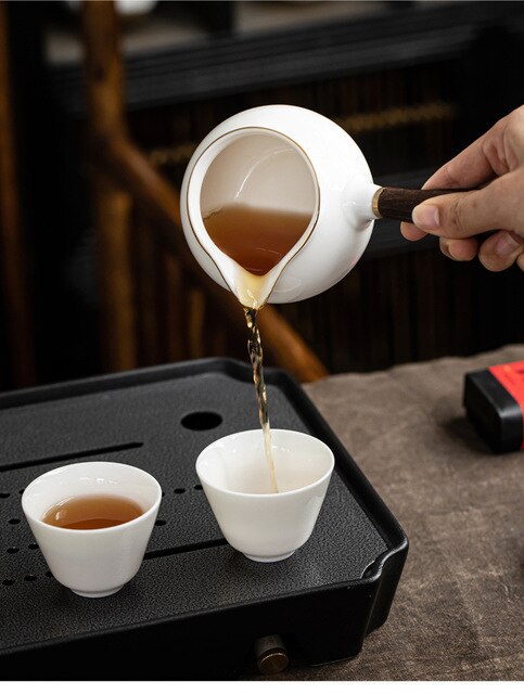 Zestaw Kungfu do herbaty w stylu japońskim - biała porcelana, uchwyt boczny, kubki i ceramiczne naczynie na herbatę - Wianko - 1