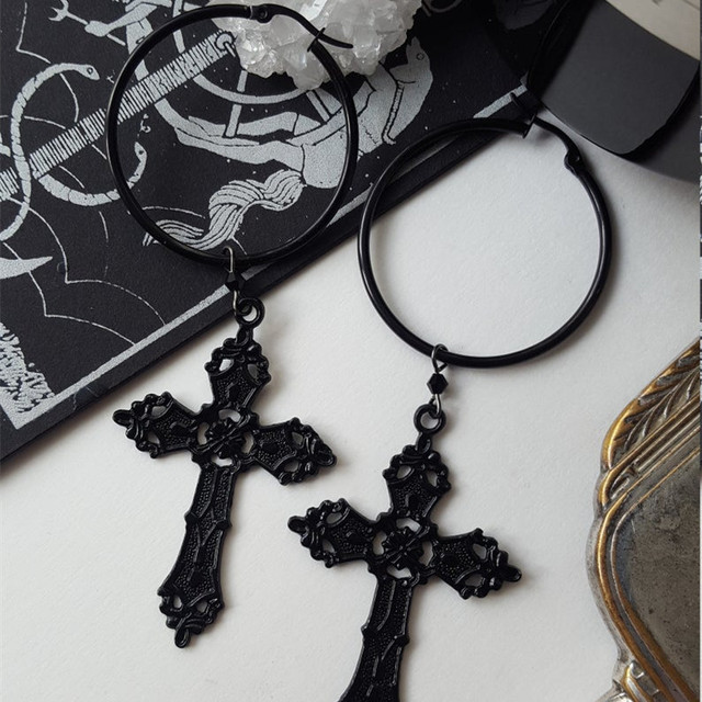 Naszyjnik z wisiorkiem Gotycki czarny krzyż z czerwoną różą - biżuteria gotycka o romantycznym uroku dla kobiet w stylu wiktoriańskim - Wianko - 11