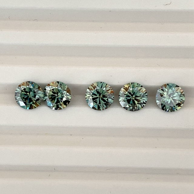 Meisidian - 2 karatowy (8mm) okrągły diament Moissanite, kolor niebieski, w kategorii diamenty i kamienie jubilerskie - Wianko - 11