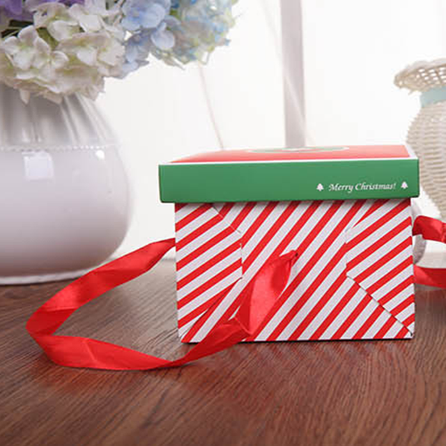Kartonowe pudło na świąteczny prezent w stylu koreańskim o wysokiej jakości wzornictwie - Wianko - 5