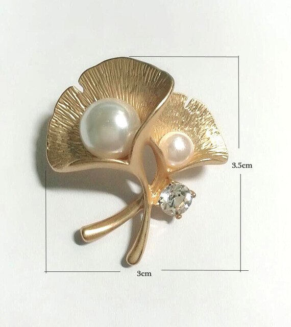 Broszka Ginkgo biloba z wysokiej jakości koreańską cyrkoniami imitacją pereł, dekoracyjny pin z liściem na kołnierz cardiganu - Wianko - 1