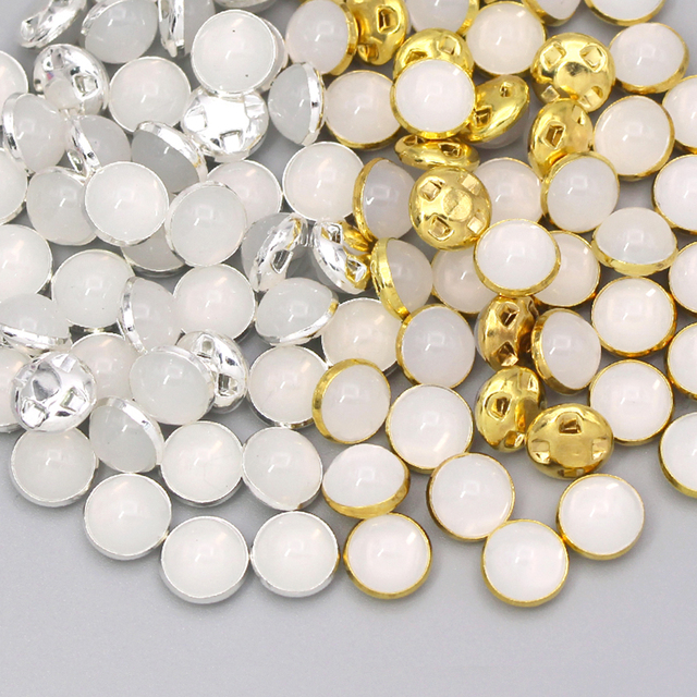 100 sztuk guzików plastikowych akrylowych koloru opalowego, okrągłych, ozdobionych perłami i koralikami w złotej/srebrnej szponie do szyć na ubrania/sukienki - Wianko - 2