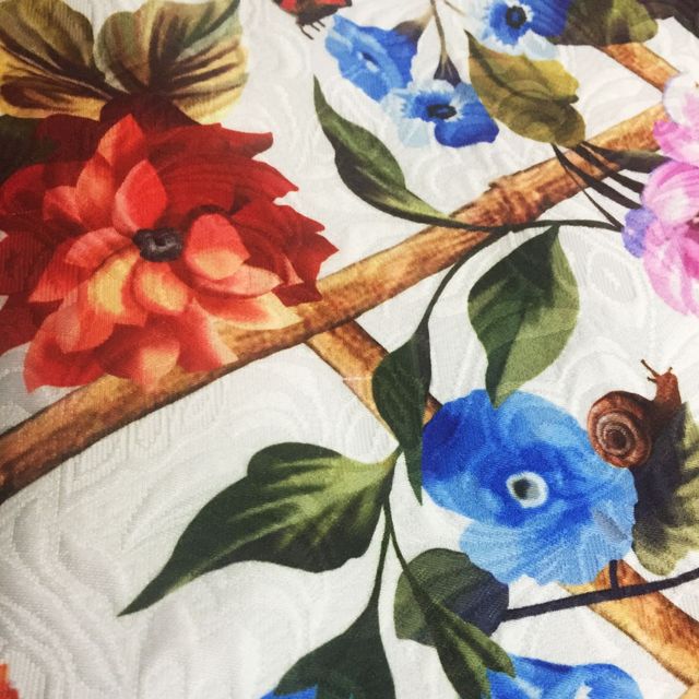 Żakardowa poliestrowa tkanina z ręcznie malowanym wzorem róża do szycia sukienek i spódnic - Wianko - 11