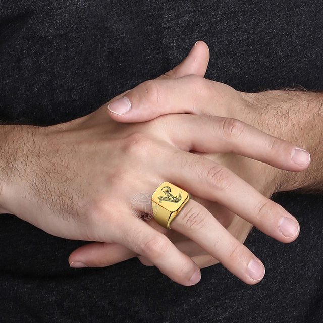 Personalizowany pierścień ze stali nierdzewnej 316L Trendsmax 18mm z sygnetem dla mężczyzn i chłopców - litera początkowa - biżuteria na palec HR440 - Wianko - 3