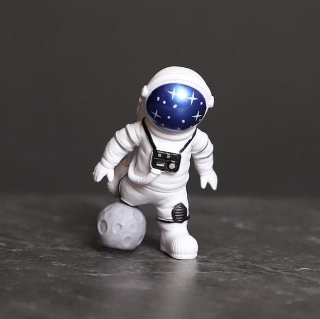 Dzieci zabawka - żywiczna figurka astronauty, rysunek spacemana, rzeźba edukacyjna do dekoracji wnętrz - Wianko - 2