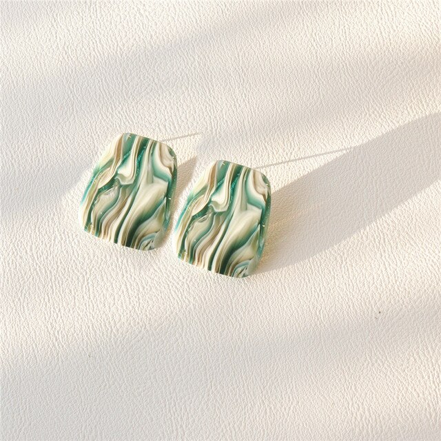 Nowa wiosenna moda - kolorowe, geometryczne, akrylowe, ze wzorem marmuru - kolczyki damskie wiszące AOMU - Wianko - 10
