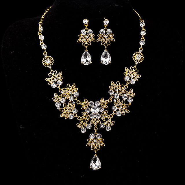 Luksusowy zestaw biżuterii KMVEXO - tiara z koralikami, kolczyki, naszyjnik - Wianko - 15
