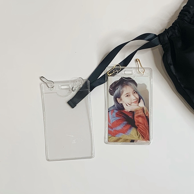 Etui ochronne przezroczyste na 10 sztuk/partię kart PVC Kpop Photocards z motywem koreańskich dziewczyn i brelokiem Pandent - Wianko - 15