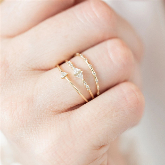 Rozwinięty tytuł produktu: Prosty pierścionek obrączkowy dla kobiet z cyrkoniami, wykonany ze srebra próby 925, trendy biżuteria ślubna i zaręczynowa - Wianko - 4
