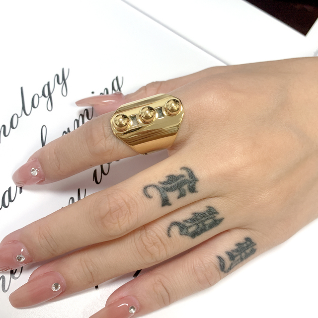 Minimalistyczny stalowy pierścień ze stali nierdzewnej Hiphop złoto 18k dla kobiet - geometria, moda 2022 - Wianko - 43