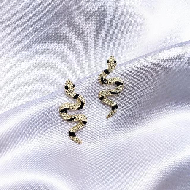 Nowoczesne złote srebrne kolczyki z wężem dla kobiet - Moda na geometryczne kolczyki ze zwierzętami - Wianko - 3