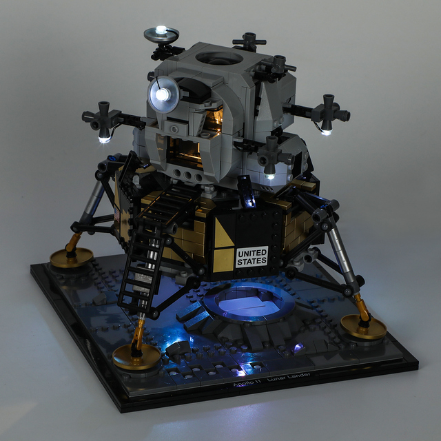 Zestaw oświetlenia Led Lightaling do modelu Apollo 11 Lunar Lander 10266 z pilotem zdalnego sterowania - Wianko - 10