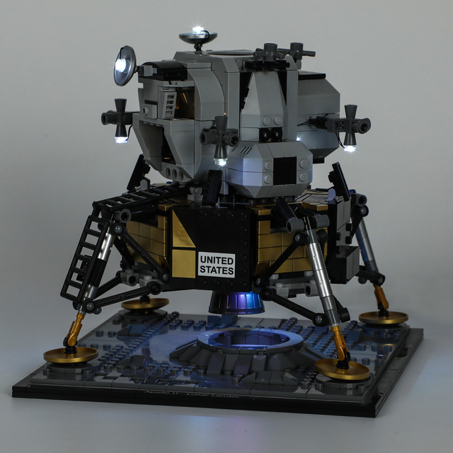 Zestaw oświetlenia Led Lightaling do modelu Apollo 11 Lunar Lander 10266 z pilotem zdalnego sterowania - Wianko - 9