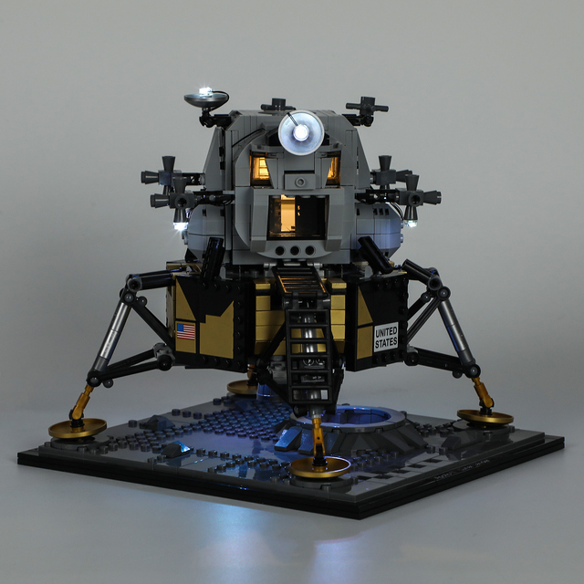 Zestaw oświetlenia Led Lightaling do modelu Apollo 11 Lunar Lander 10266 z pilotem zdalnego sterowania - Wianko - 3