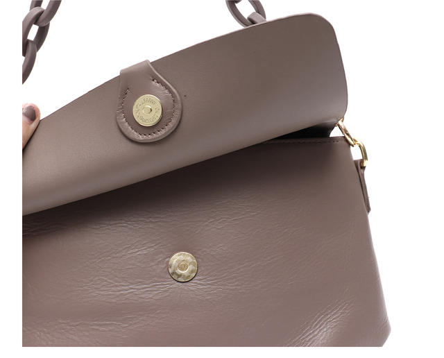 Luksusowa skórzana torba na ramię dla kobiet z łańcuchowym uchwytem - miękka torebka Messenger dla codziennego użytku - Wianko - 13