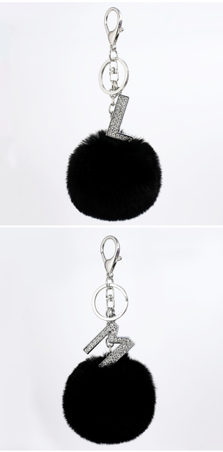 Breloczek z czarnym futrzanym pomponem i literą, zdobiony kryształami rhinestone - Wianko - 14