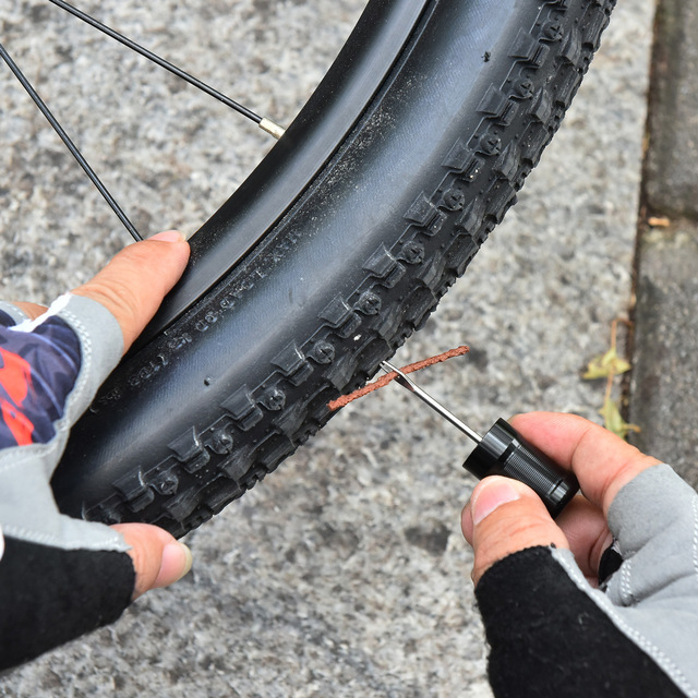 Narzędzia do rowerów: pasek gumowy i wiertarka do naprawy opon - rowerowy zestaw do naprawy opon tubeless MTB i szosowych - Wianko - 8