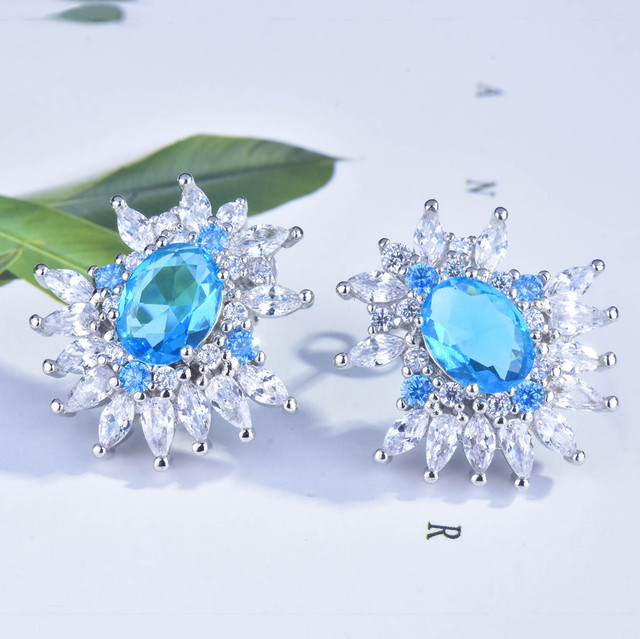 Kolczyki sztyfty z luksusowymi topazami, akwamarynami, diamentami, niebieskimi kryształami i białym złotem - Wianko - 3