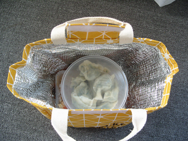 Duża wodoodporna torba na lunch z zagęszczonym płótnem i izolacją - przenośna torba na lunch dla studentów z miejscem na przechowywanie jedzenia - Wianko - 20