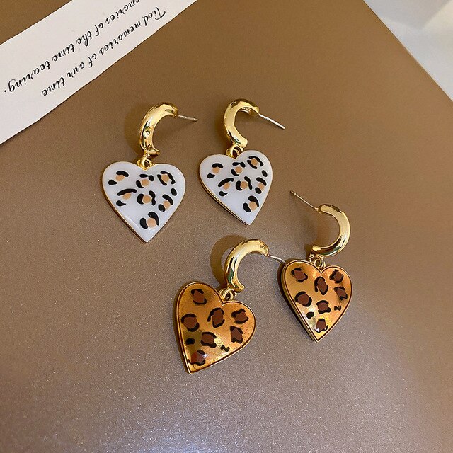 Dyndające kolczyki w kształcie serca z motywem leoparda w stylu vintage - złote, francuskie, U-magical - Wianko - 1