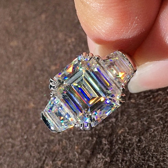 Luksusowy pierścionek z brilliantową zirkonią dla eleganckich kobiet - Wianko - 2