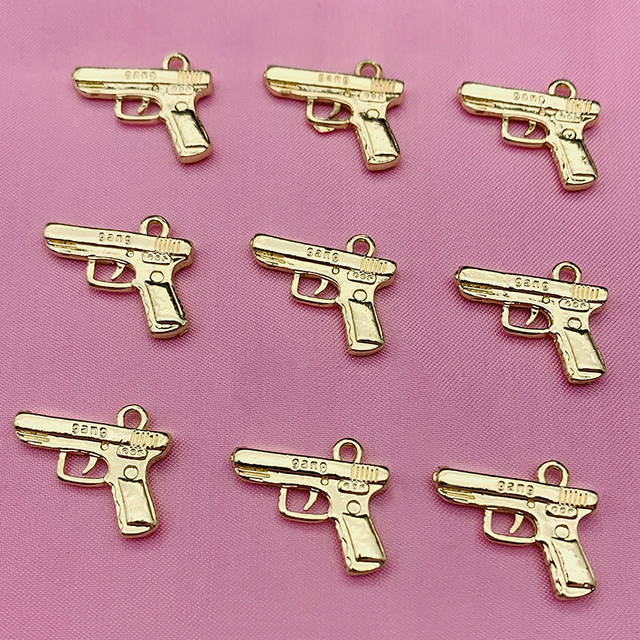 Zestaw 10 pięknych pistoletów Punk Gun - złoty i srebrny kolor, metalowe Charms do DIY kolczyków i wisiorków - Wianko - 3