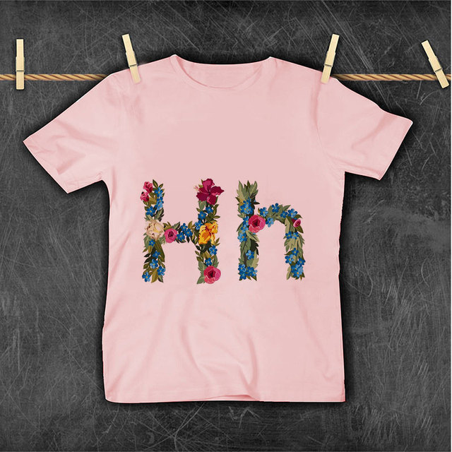 Nowa koszulka dziecięca z motywem roślin, kwiatów, motyli i alfabetu - lato 2021 - Wianko - 17