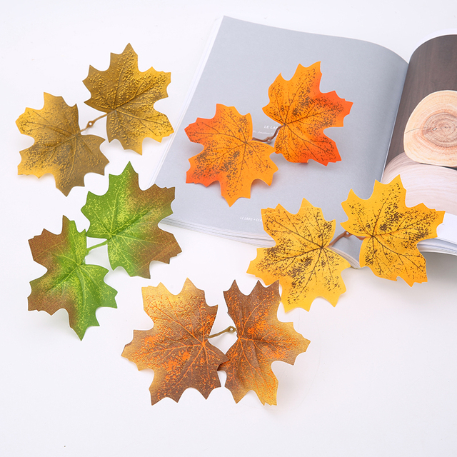 10 sztuk sztucznych liści klonu do jesiennych dekoracji - Wianko - 12