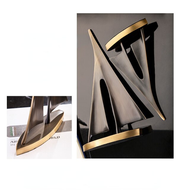 Miedziano-złoty żeglujący żaglówka - metalowe rzemiosła ozdoby - abstrakcyjna rzeźba żaglówki z elementami wyposażenia domu - Wianko - 6