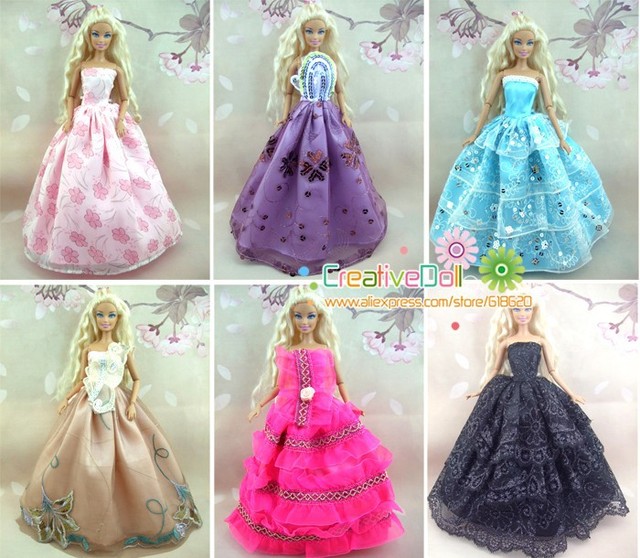 Zestaw 15 elementów dla lalek Barbie: 5 sukien ślubnych księżniczki, 5 par butów, 5 akcesoriów ubrania - prezent urodzinowy dla dzieci - Wianko - 3