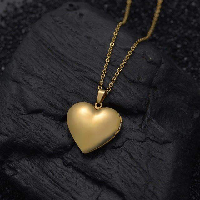 Serca stalowe nierdzewne - naszyjnik z medalionem w złotym kolorze - biżuteria dla zakochanych - Wianko - 7