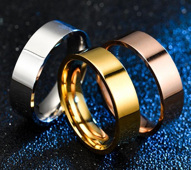Pierścionki zaręczynowe z tytanu dla mężczyzn i kobiet - prosta biżuteria w lustrzanym wykończeniu, dostępne w szerokościach 4/6/8 mm - Wianko - 2