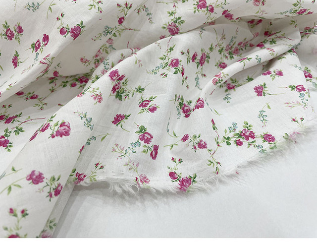 Bawełniana tkanina popelina z nadrukiem kwiatowym - moda i elegancja na metr - Wianko - 3