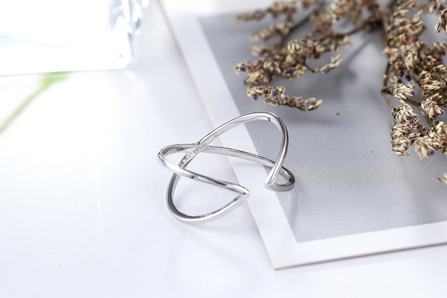 Pierścionek 925 Sterling Silver Party Ring dla kobiet - minimalistyczny, geometryczny, ręcznie robiony, kreatywna biżuteria - Wianko - 2