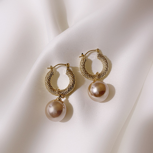 Modne kolczyki wiszące z geometrycznymi perłami i kryształami dla kobiet - Wianko - 7