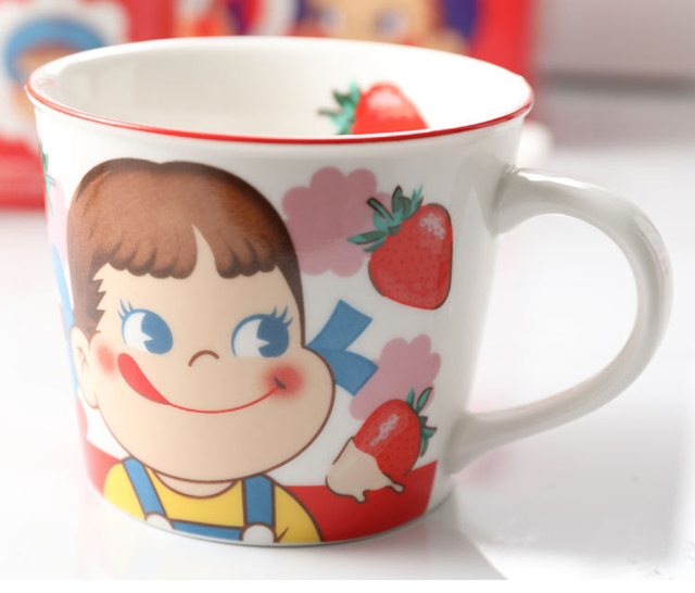 Ceramiczny kubek do kawy mlecznej o truskawkowym wyglądzie, z motywem anime dla dziewczynek, odporny na wysoką temperaturę - różowy, idealny do domu, szkoły, studentów i dzieci - Wianko - 8