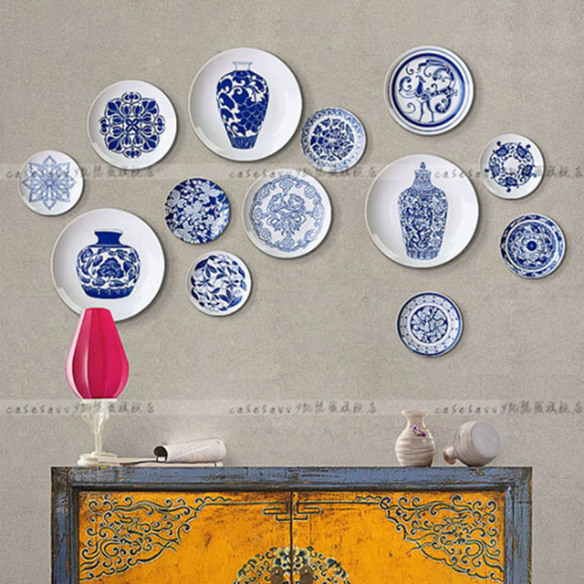 Porcelanowe talerze dekoracyjne w stylu chińskim, niebiesko-białe połączenie - Wianko - 1
