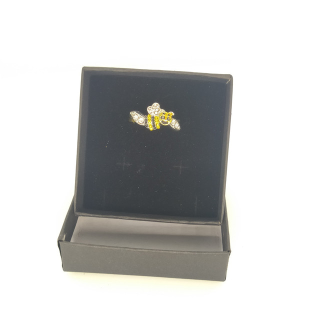 Biżuteryjny pierścionek zaręczynowy dla panny młodej - cyrkonowy wzór pszczoły Bee-Lieve In Yourself - Wianko - 13