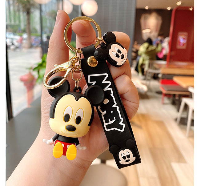 Nowe Anime Disney Mickey Mouse brelok z rysunkiem Minnie - śliczny model breloka do kluczy i torby, ozdobiony dziecięcym wzorem - idealny prezent na święta - Wianko - 5