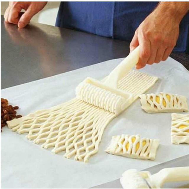 Wykrawacz do ciasta plastikowa siatka noże cracker plastry pieczenie ciast D2D Pizzamaster - Wianko - 1
