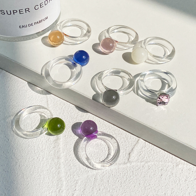 Koreański geometryczny pierścień z żywicy dla kobiet - Fantazyjny, kolorowy, przezroczysty pierścień z akrylu i kryształów - Wianko - 6