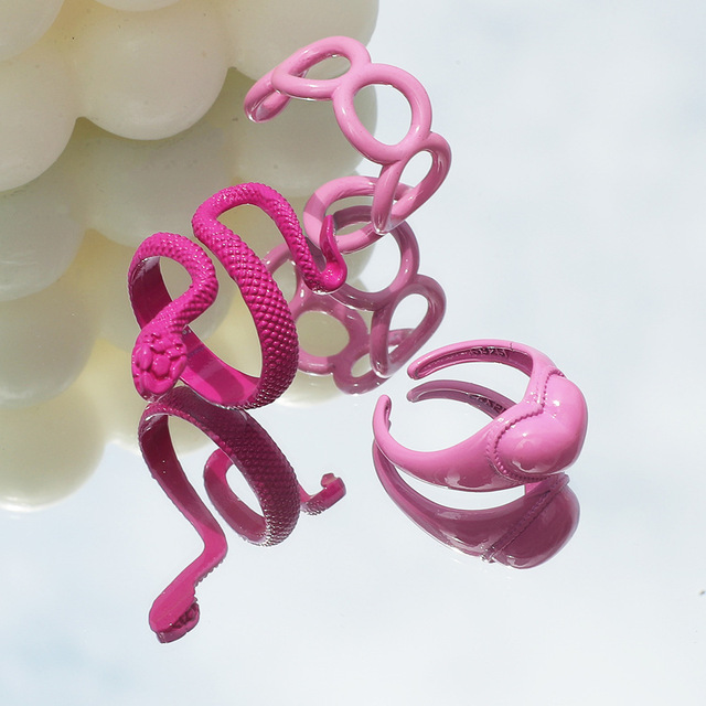 Pierścionek metalowy w kształcie serca w różowym geometrycznym wzorze - zestaw 3 sztuk - Wianko - 6