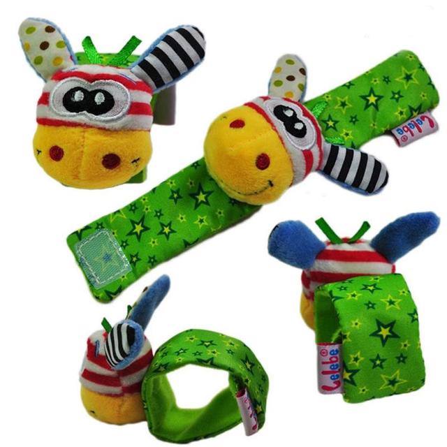 Zabawki sensoryczne piłki pluszowe z opaskami na nadgarstki dla dzieci - grzechotki przyciągające uwagę - Wianko - 5